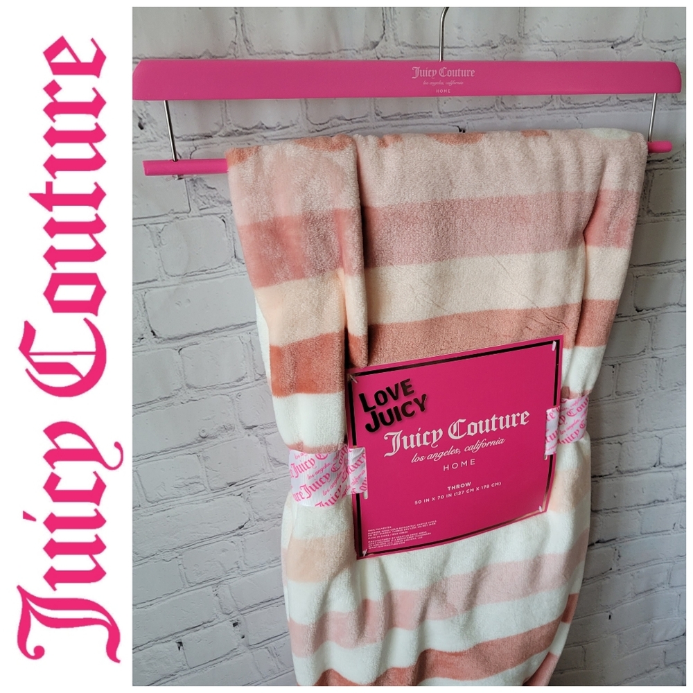 🔥🔥Juicy Couture 🎀 Pink Striped Throw Blanket